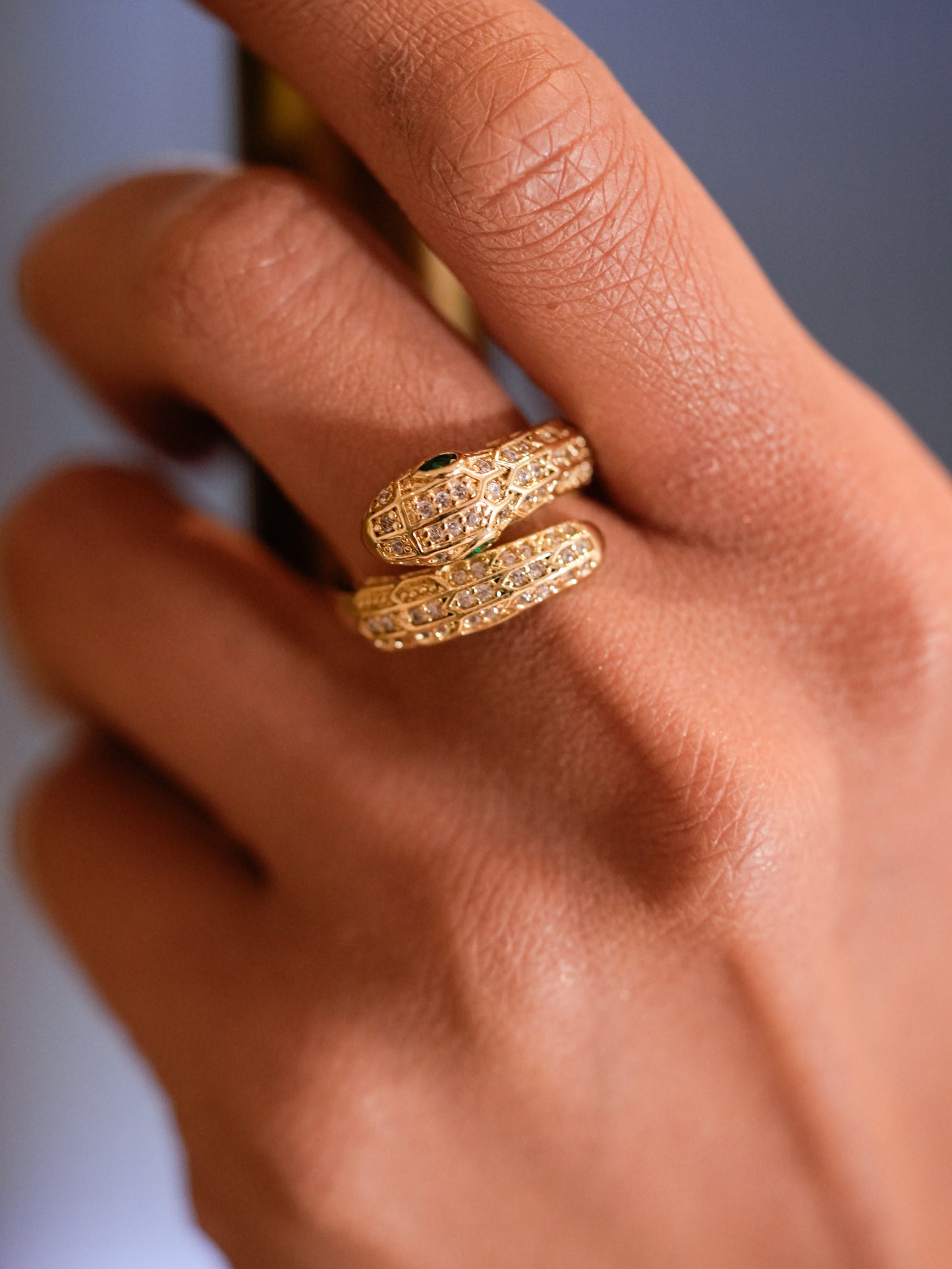 CLASSIC GOLD SERPENT RING