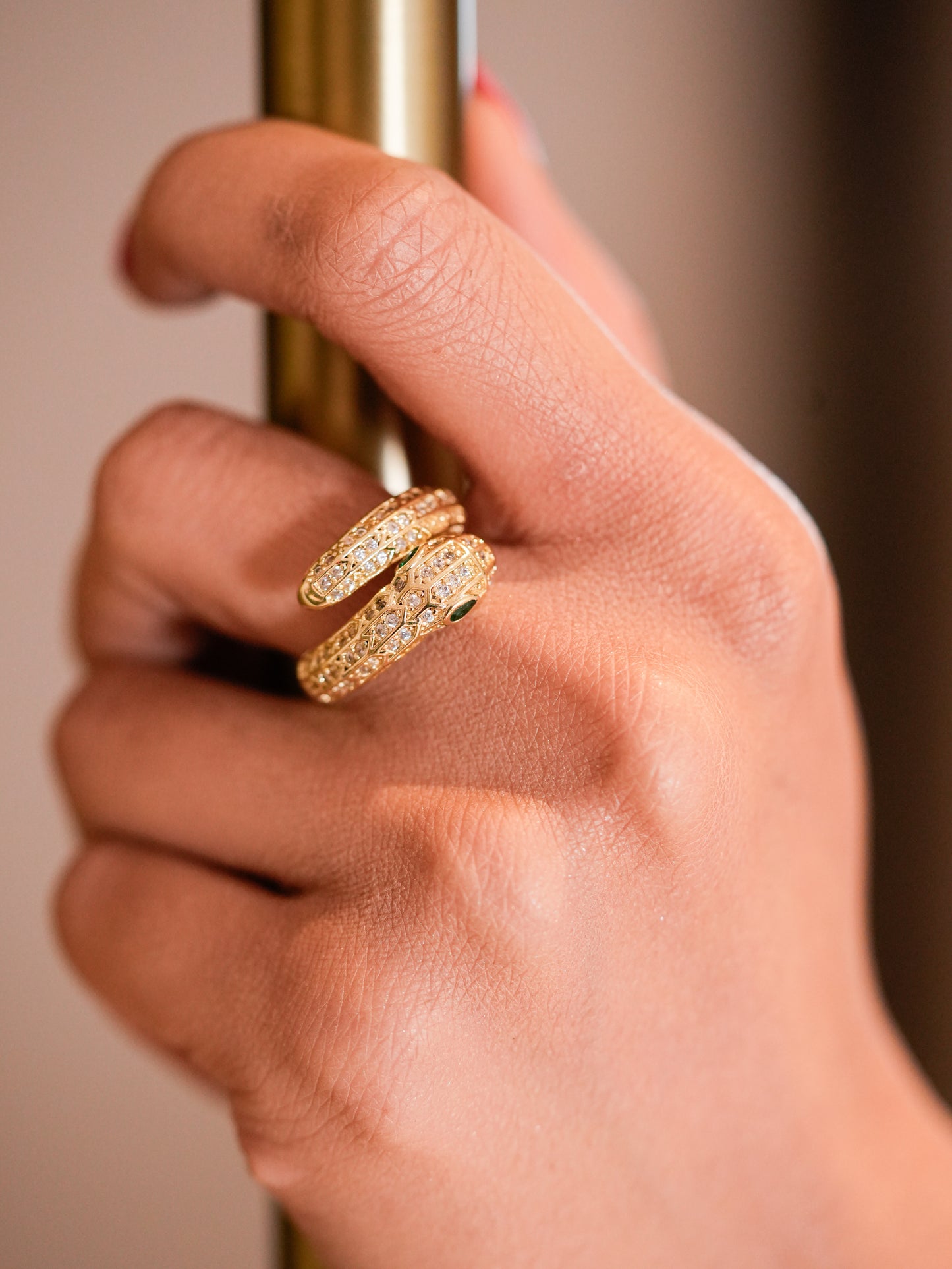CLASSIC GOLD SERPENT RING