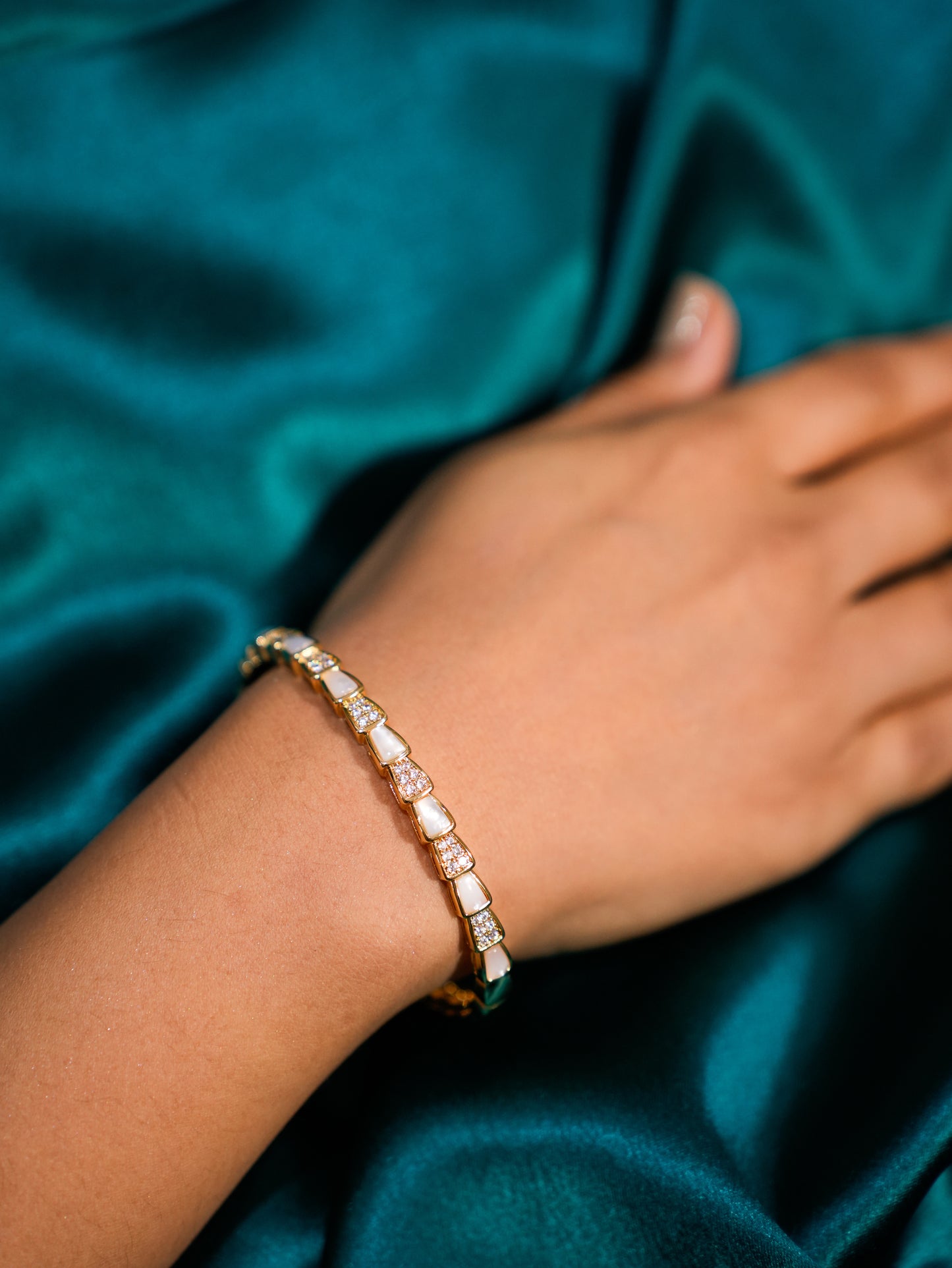 CLASSIC SERPENT BRACELET