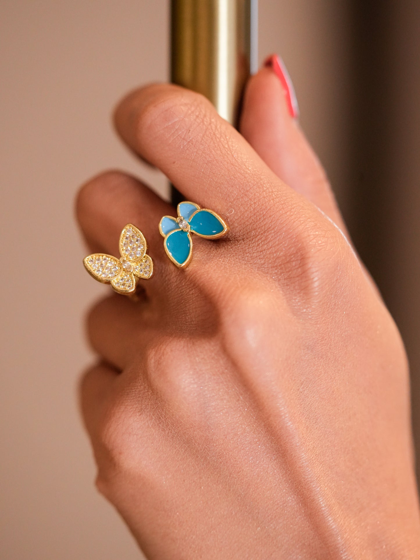 DOUBLE BUTTERFLY RING