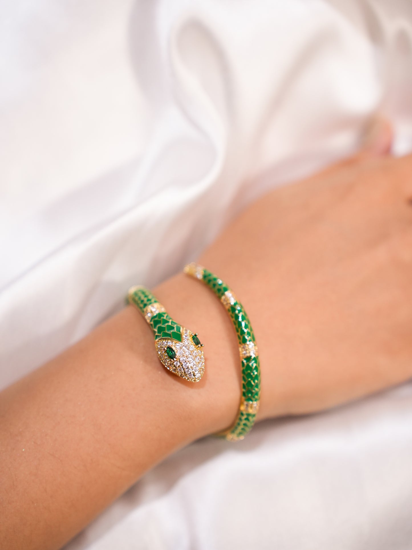 EMERALD SERPENT BRACELET