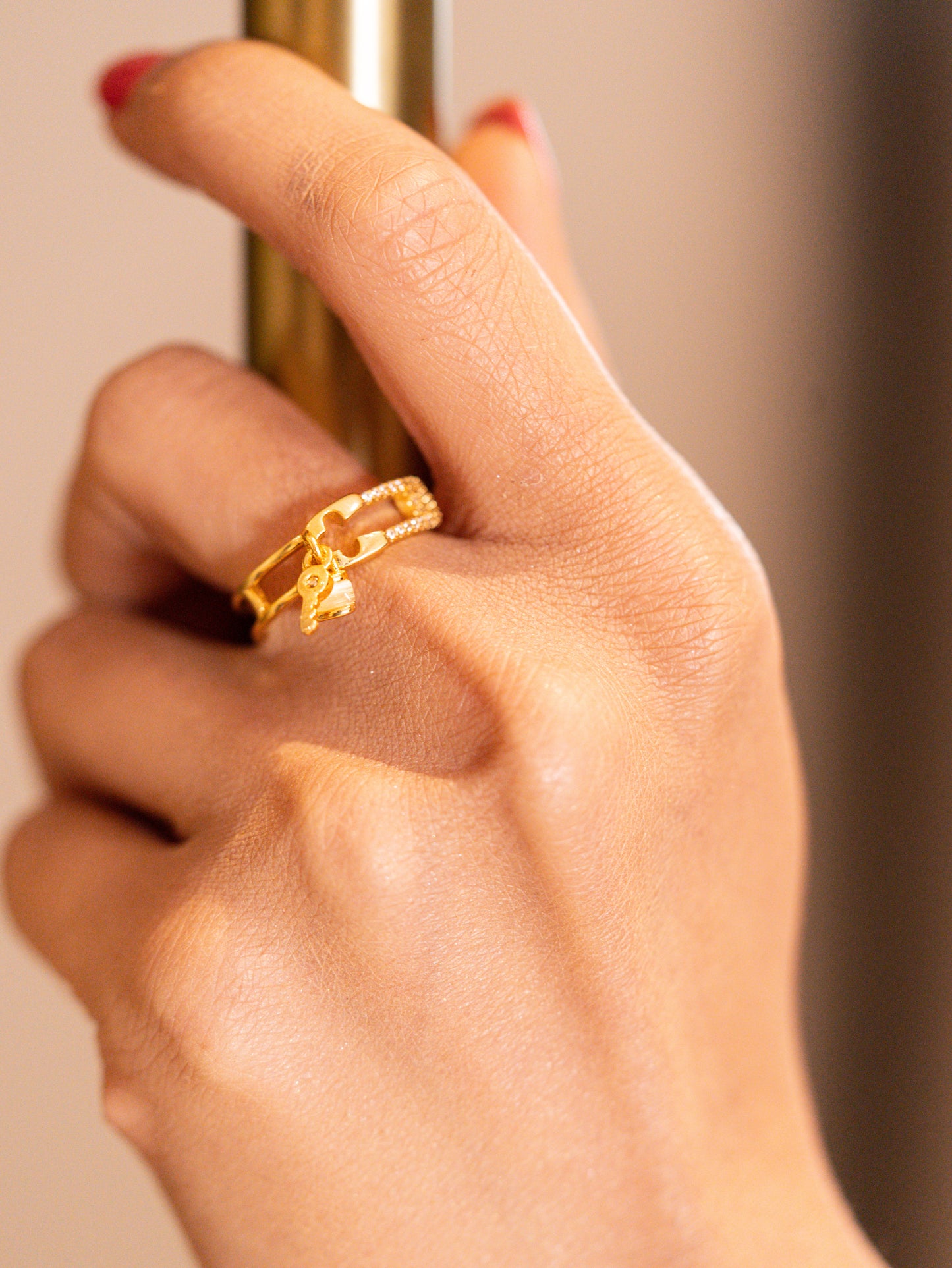 GOLD LOCKET RING