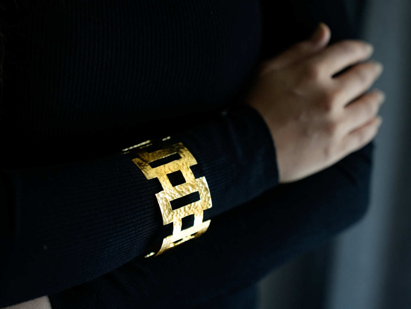 GOLD PUZZLE CUFF