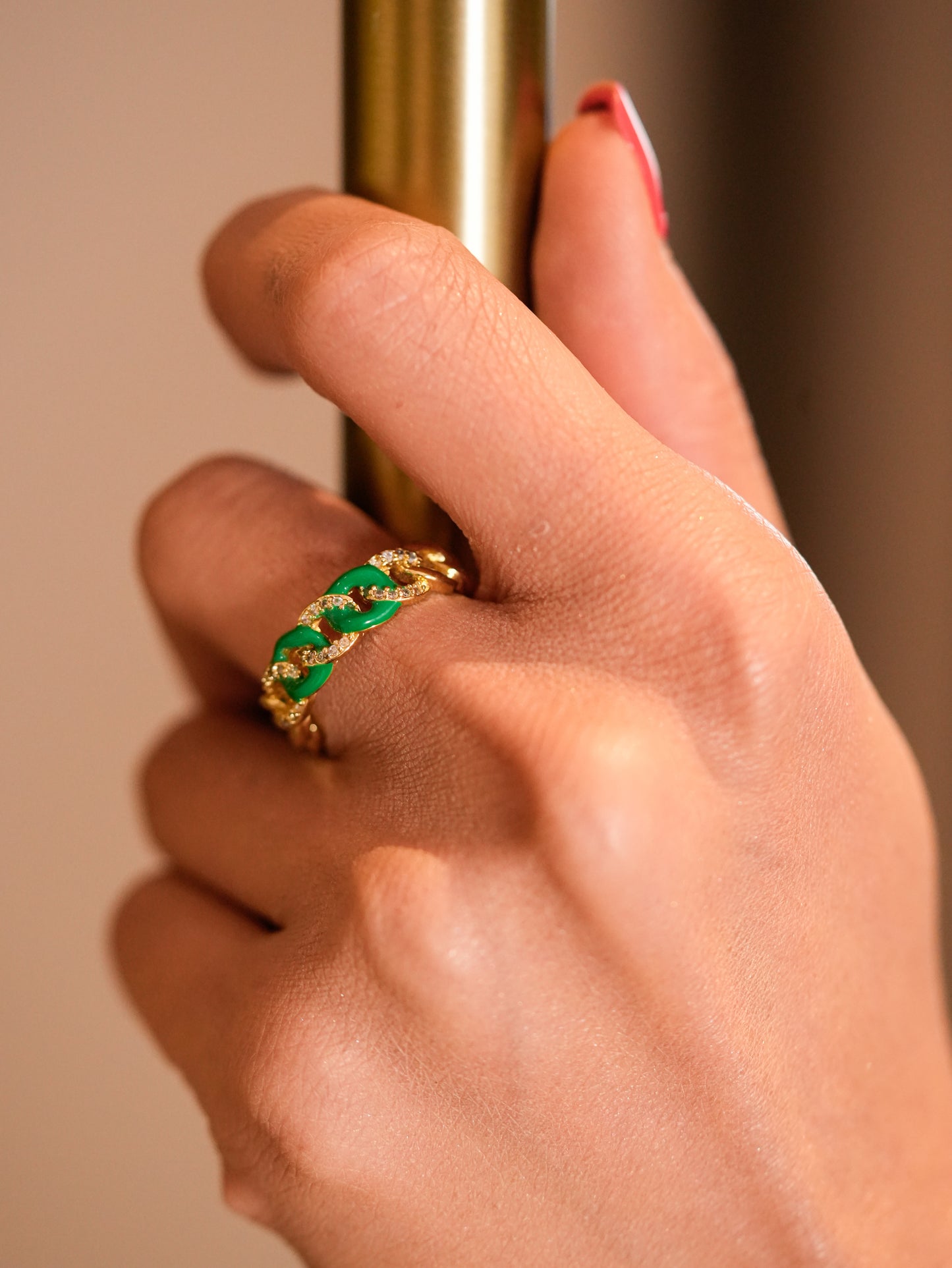 GREEN ENAMEL CHAIN ADJUSTABLE RING