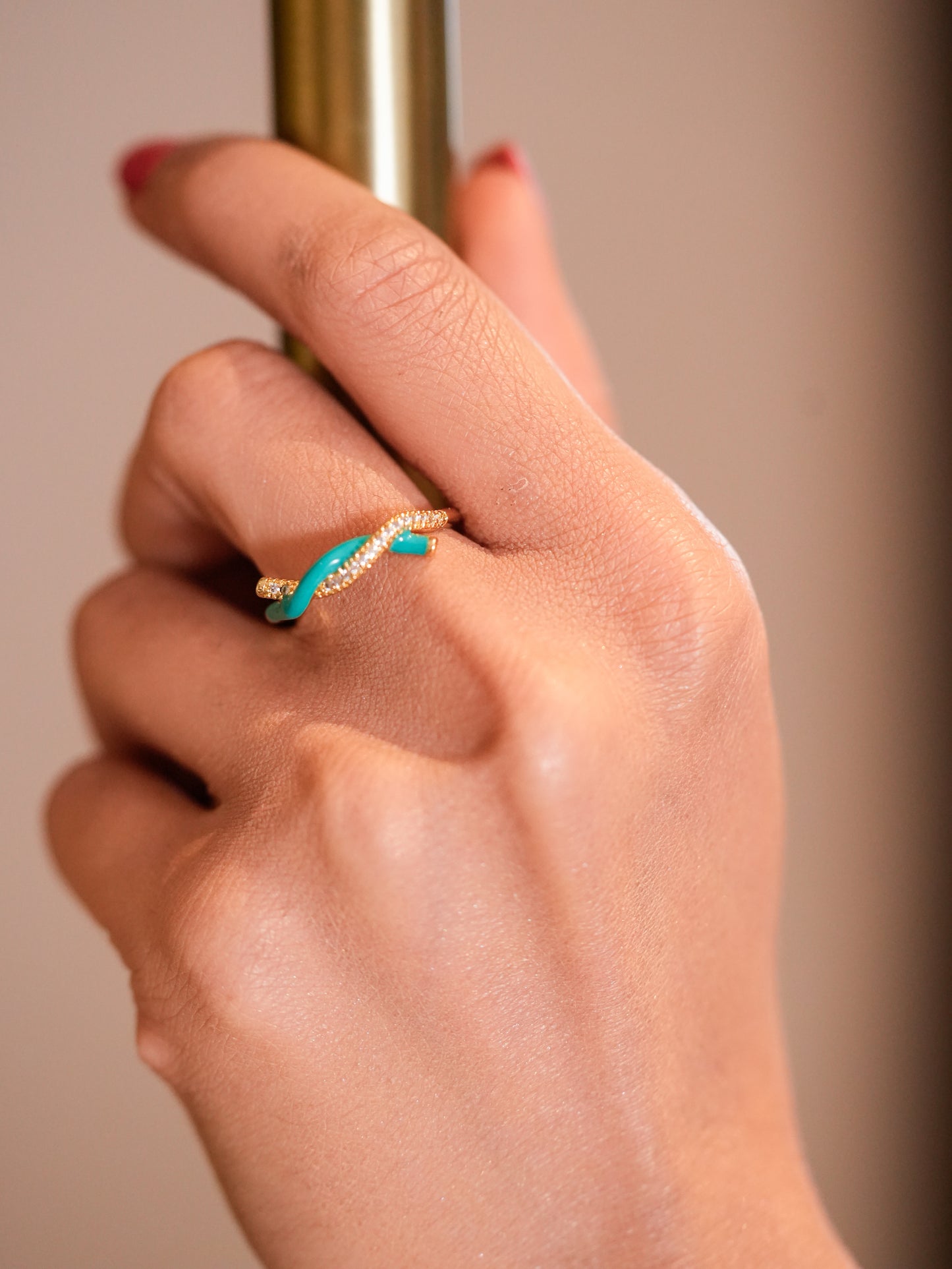 TURQOIUSE GOLD ENAMEL RING
