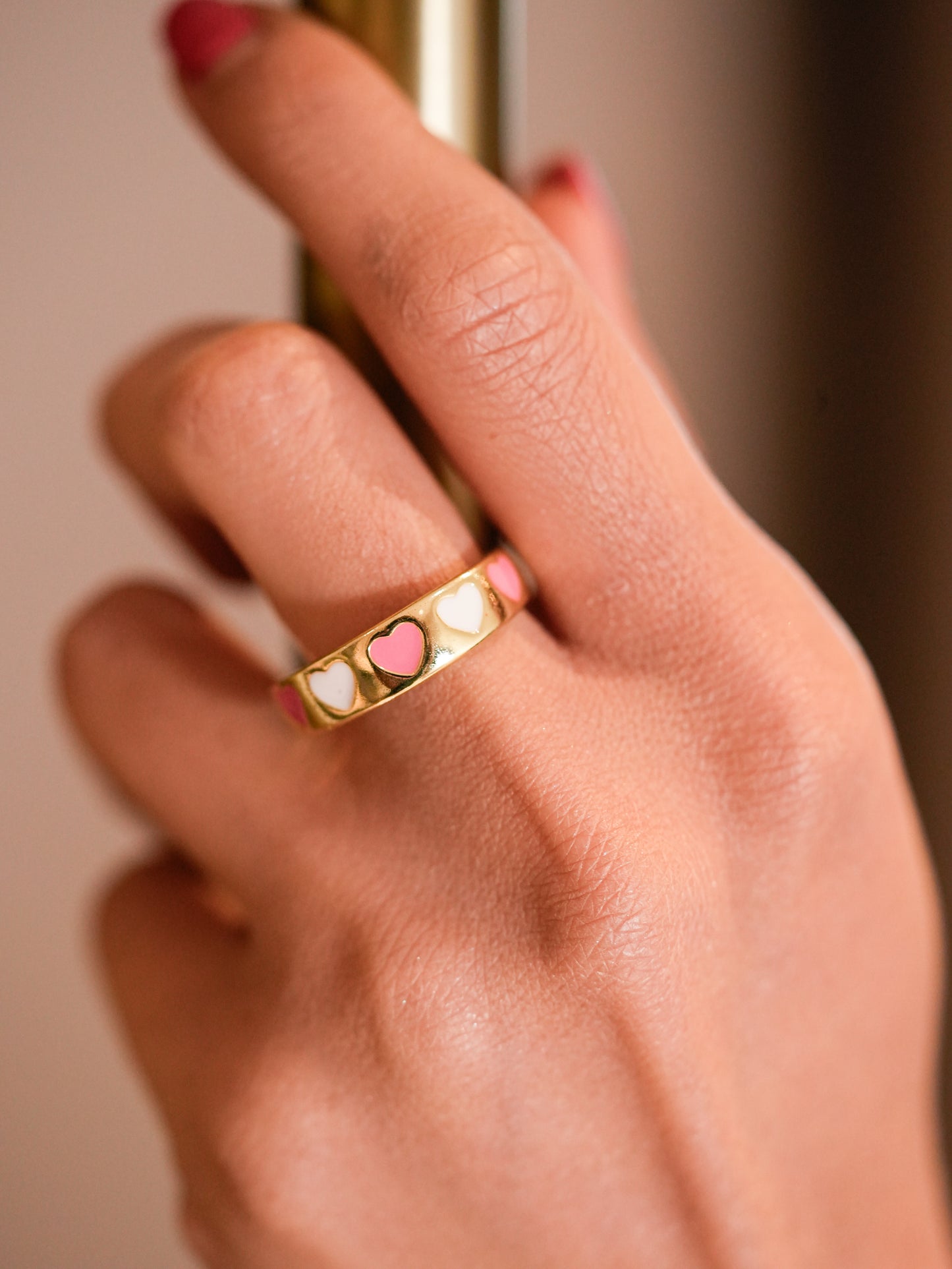 WHITE & PINK HEART RING
