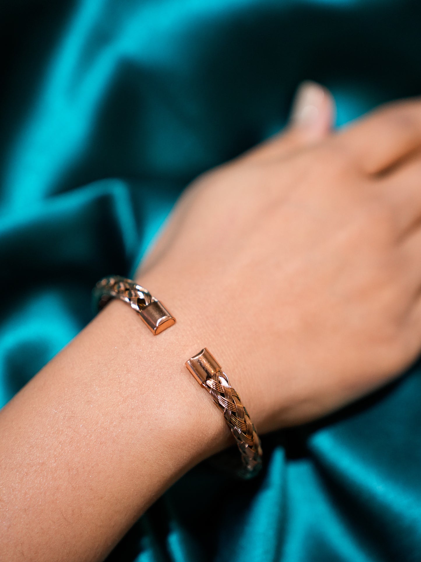 ROSEGOLD ADJUSTABLE CHAIN BRACELET
