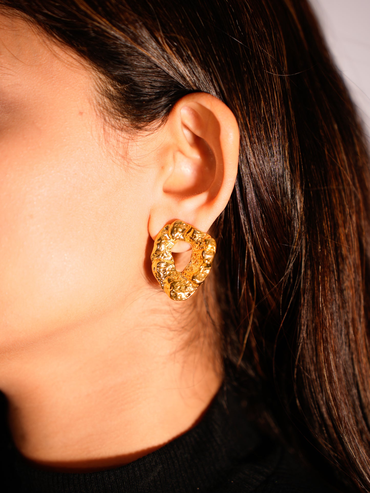 GREEK GOLD STUDS